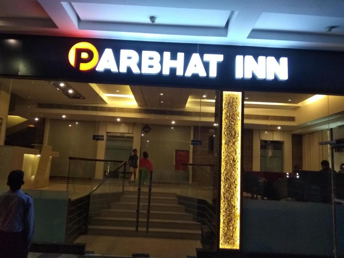 Hotel Parbhat Inn パンチクラ エクステリア 写真
